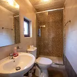 Ta' Gigi 5 Bedroom Farmhouse With Private Pool *