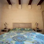 Ta' Gigi 5 Bedroom Farmhouse With Private Pool * Għarb