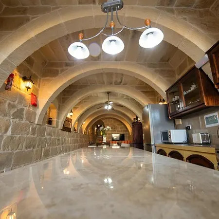 Villa Ta' Gigi 5 Bedroom Farmhouse With Private Pool